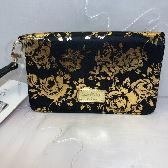 Betsey Johnson Handbags - BETSEY JOHNSON Glitzy Black Rose Wristlet. NWT